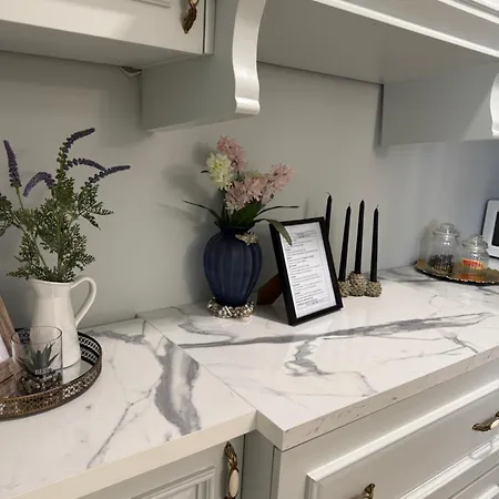 Gega Apartment's 1 Kamez