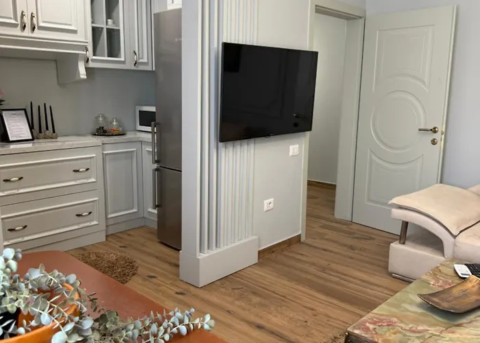 Gega Apartment's 1 *